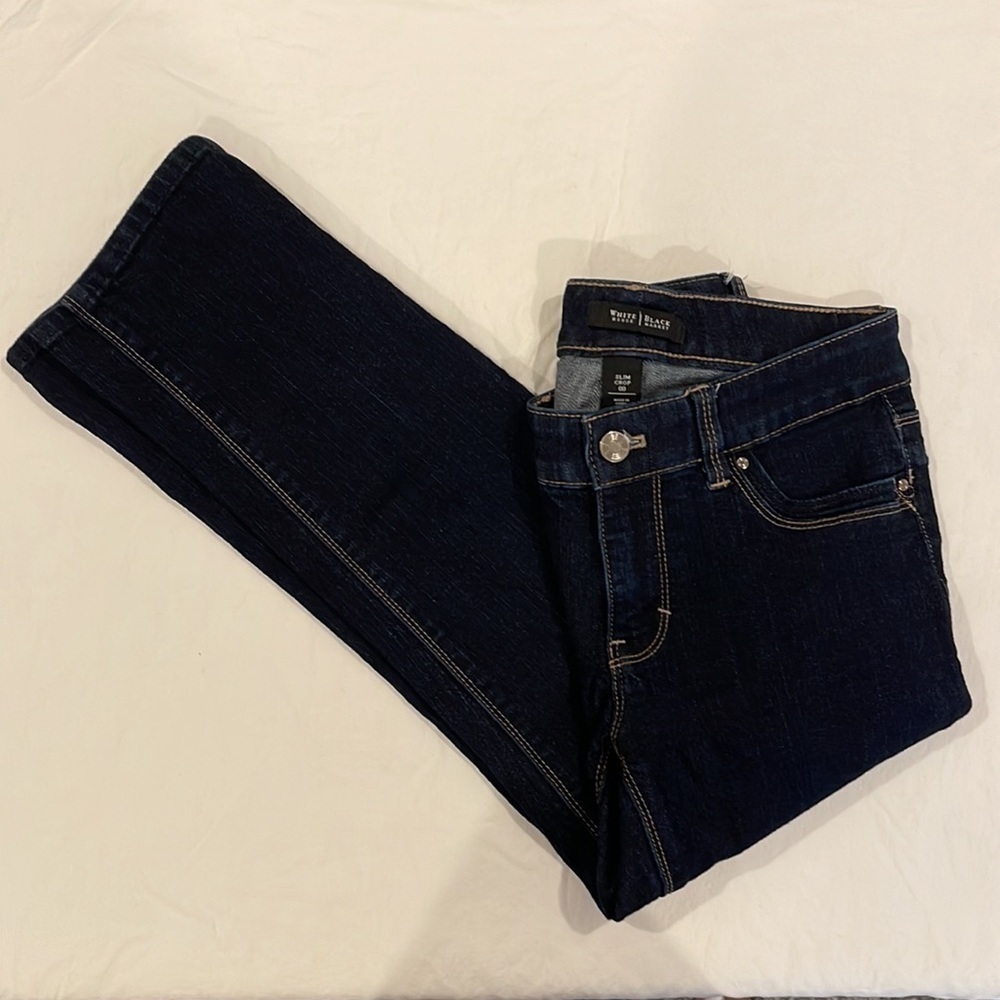 WHITE House Black Market Slim Crop Jeans